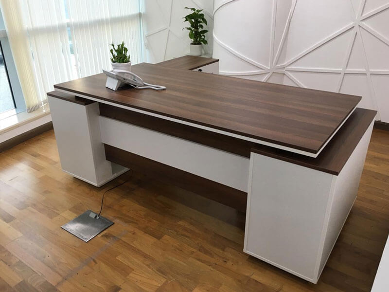 Lavista L-Shape Desk